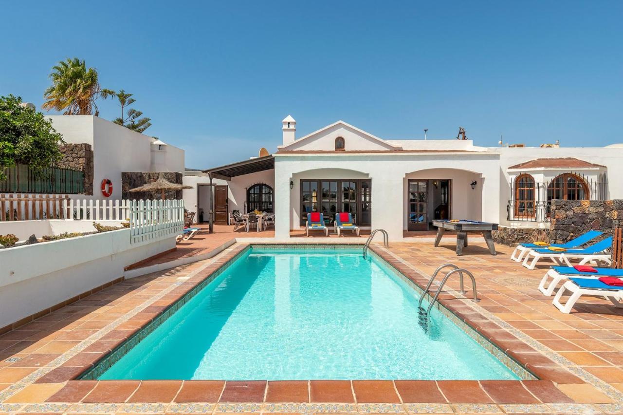 Villa Nikki By Villa Plus Puerto del Carmen  Eksteriør bilde